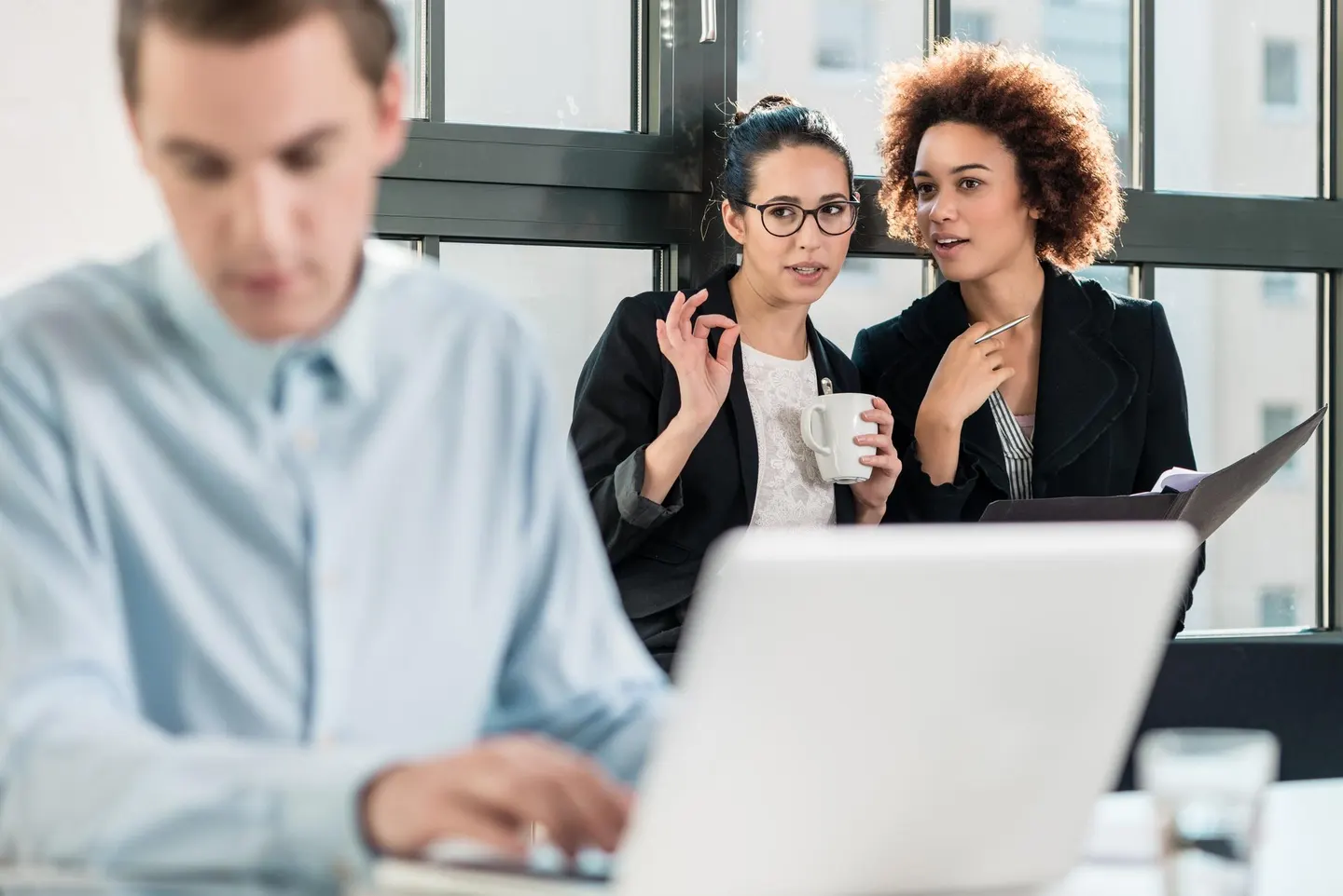 Difficult Workplace Politics: Protect Reputation Through Professional Communication